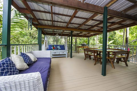 Koorakai - Accommodation Main Beach 10
