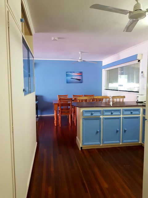Arcadia Beach Guest House And Car Hire - Accommodation Main Beach 25