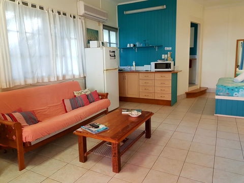 Arcadia Beach Guest House And Car Hire - Accommodation Main Beach 31