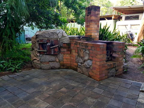 Arcadia Beach Guest House And Car Hire - Accommodation Main Beach 44