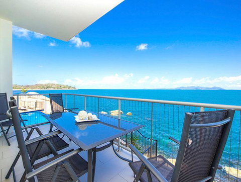 Grand Mercure Apartments Magnetic Island - Accommodation Main Beach 16