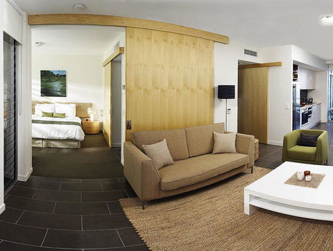 Grand Mercure Apartments Magnetic Island - Accommodation Main Beach 15