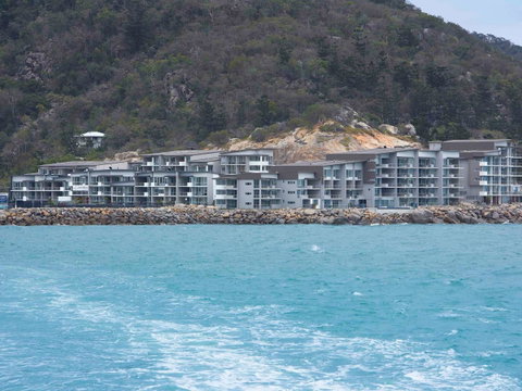 Grand Mercure Apartments Magnetic Island - Accommodation Main Beach 19