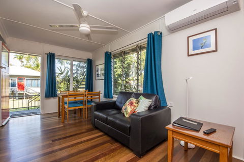 Kooyong Apartment 5 - Accommodation Main Beach 0