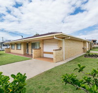 Lowset Sweetie Central to Everything - Partridge St Bongaree - Accommodation Main Beach