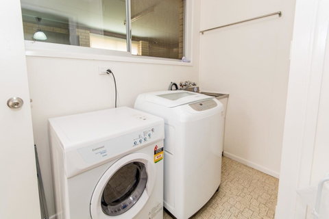 Lowset Sweetie, Central To Everything - Partridge St, Bongaree - Accommodation Main Beach 10