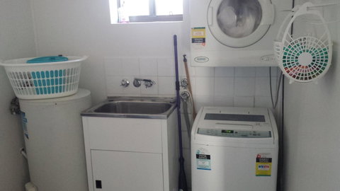 Cloud 8 On Welsby - Accommodation Main Beach 10