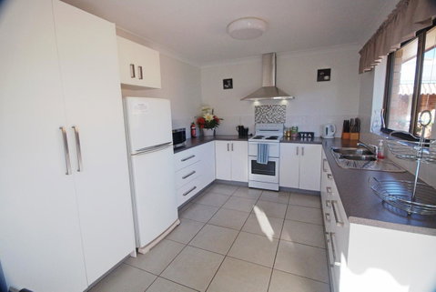 Cloud 8 On Welsby - Accommodation Main Beach 2