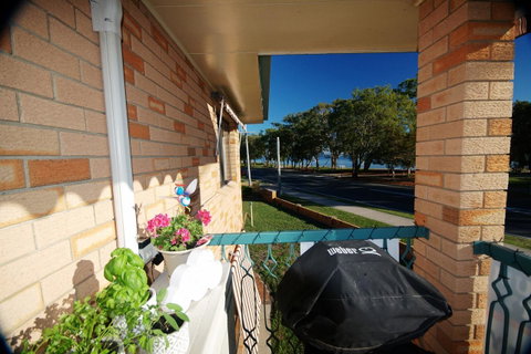 Cloud 8 On Welsby - Accommodation Main Beach 21