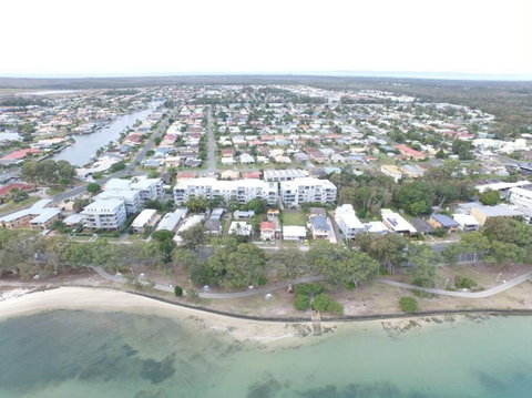 Keith's Sister - Accommodation Main Beach 18