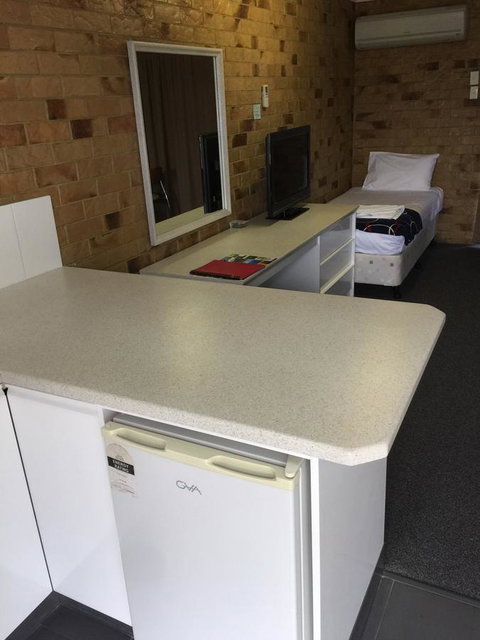 Bribie Waterways Motel - Accommodation Main Beach 32