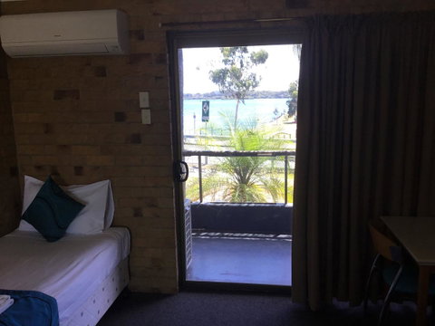 Bribie Waterways Motel - Accommodation Main Beach 13