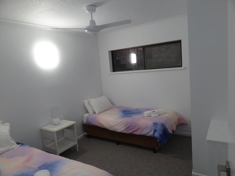 The Gums Anchorage - Accommodation Main Beach 4