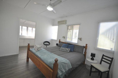 Beachside Beauty - Accommodation Main Beach 3