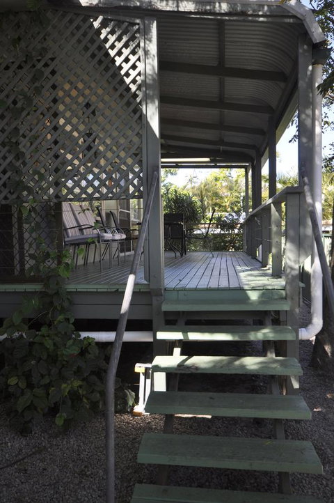 Beachside Beauty - Accommodation Main Beach 18