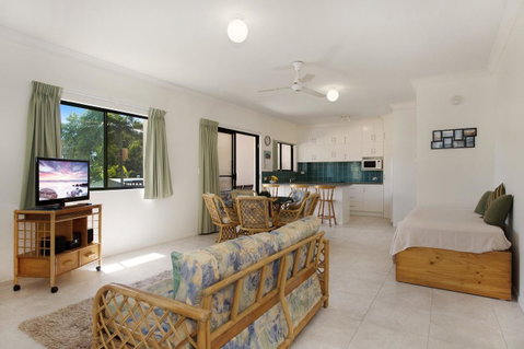 Quiet Location Across From Waterfront - South Esp, Bongaree - Accommodation Main Beach 12