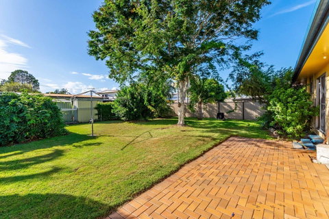 Pet Friendly Cottage In The Heart Of Bribie - Wirraway St, Bongaree - Accommodation Main Beach 13