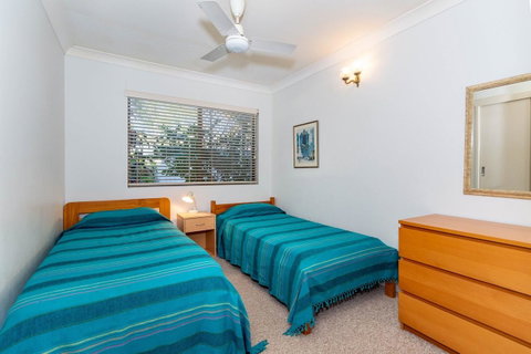 Great Views, Ground Floor Unit Clearview Apartments South Esplande, Bongaree - Accommodation Main Beach 6