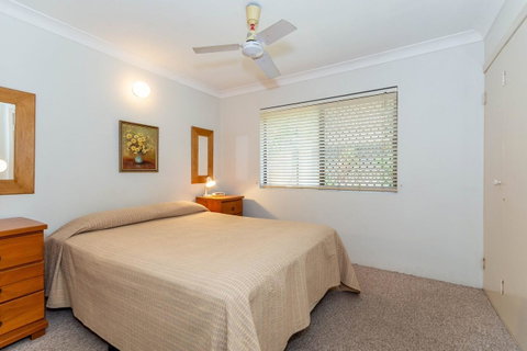 Great Views, Ground Floor Unit Clearview Apartments South Esplande, Bongaree - Accommodation Main Beach 7