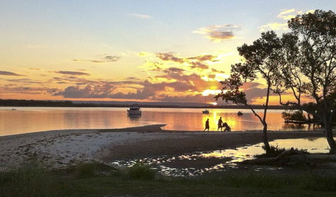 Great Views, Ground Floor Unit Clearview Apartments South Esplande, Bongaree - Accommodation Main Beach 13