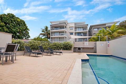 Spectacular Unit Overlooking Pumicestone Passage - Welsby Pde, Bongaree - Accommodation Main Beach 5