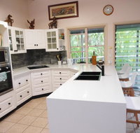 Gone Fishin - Accommodation Main Beach