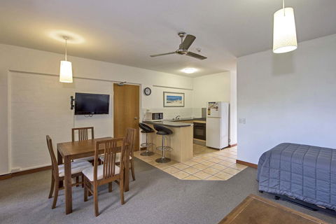 Anchorage On Straddie - Accommodation Main Beach 18