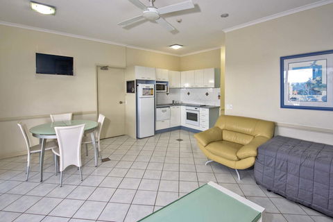 Anchorage On Straddie - Accommodation Main Beach 14