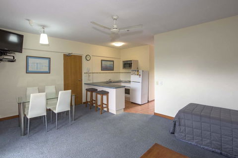 Anchorage On Straddie - Accommodation Main Beach 17