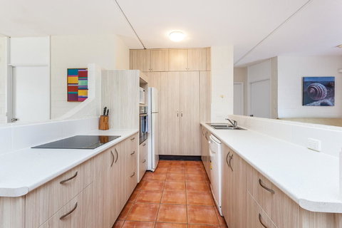 The Islander - Accommodation Main Beach 36