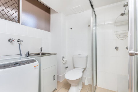 The Islander - Accommodation Main Beach 23