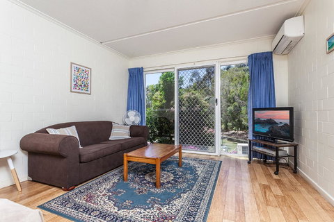 The Islander - Accommodation Main Beach 19