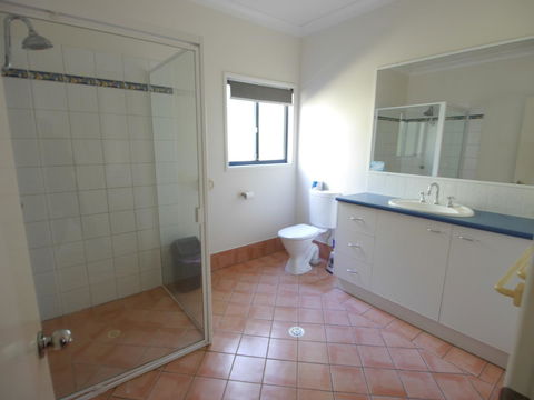 A Tequila Sunrise - Accommodation Main Beach 8