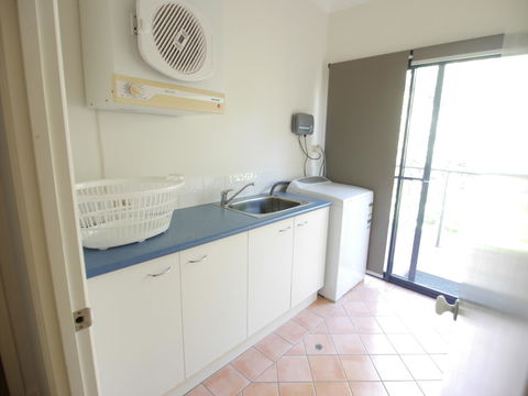 A Tequila Sunrise - Accommodation Main Beach 9