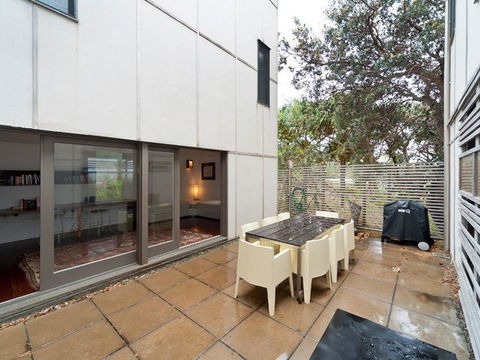 Aquila - Accommodation Main Beach 7