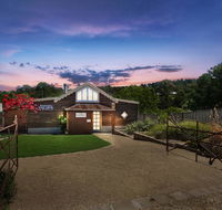 'The Coach House' At Lochiel - Accommodation Main Beach