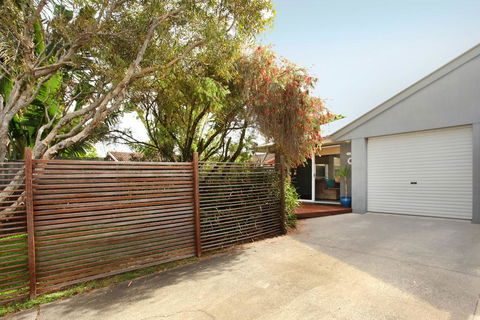 1/882 David Low Way Marcoola - 500 Bond, Linen Included, Pet Friendly - Accommodation Main Beach 0