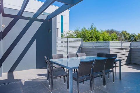 10 Sands Bvd - Accommodation Main Beach 3
