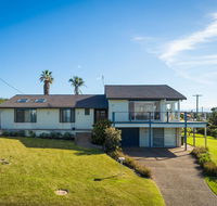 106 Ocean Parade Dalmeny - Accommodation Main Beach