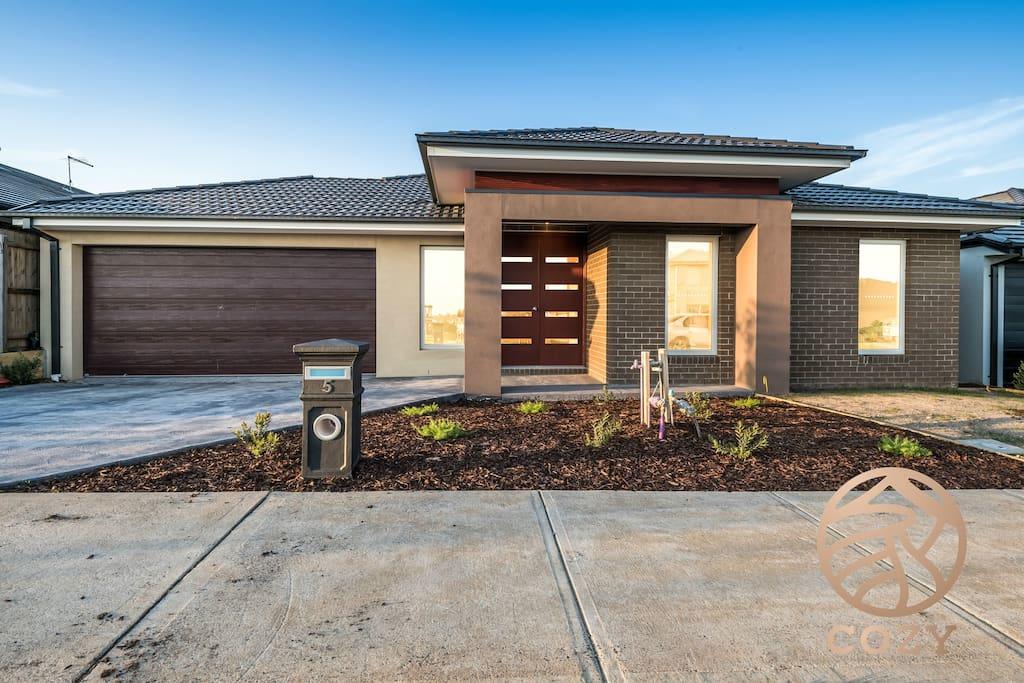 Langwarrin VIC Accommodation Main Beach