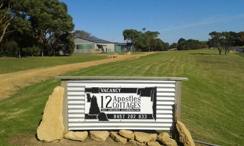 12 Apostles Cottages - Accommodation Main Beach 1
