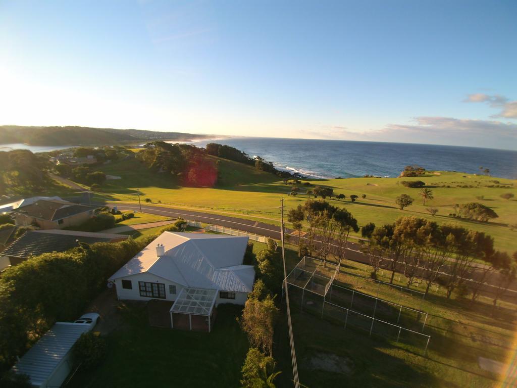 Kianga NSW Accommodation Main Beach