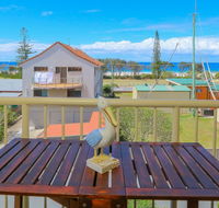12 Kingsway Ocean View - Accommodation Main Beach