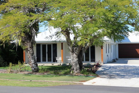 12th Tee BnB - Accommodation Main Beach 0