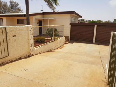 164 Morgan Street - Accommodation Main Beach 2