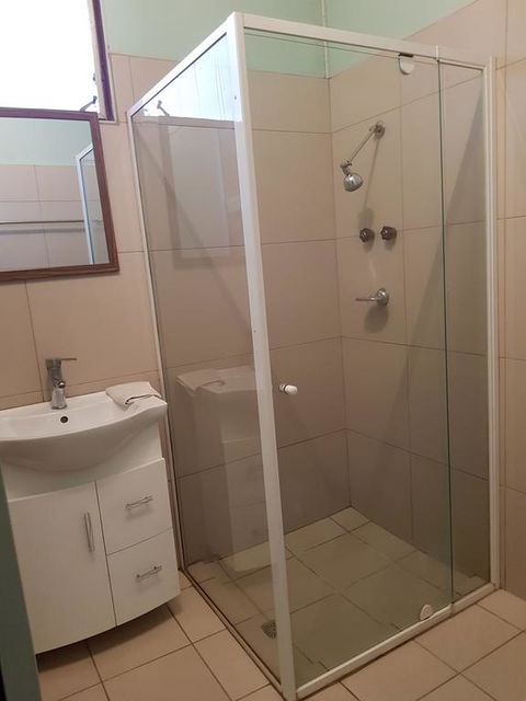 164 Morgan Street - Accommodation Main Beach 3