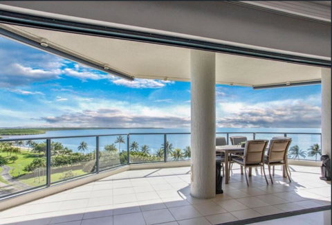 181 The Esplanade - Accommodation Main Beach 1