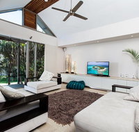 18A Childe Street Belongil Beach - Belongil Beach Pavilion House - Accommodation Main Beach