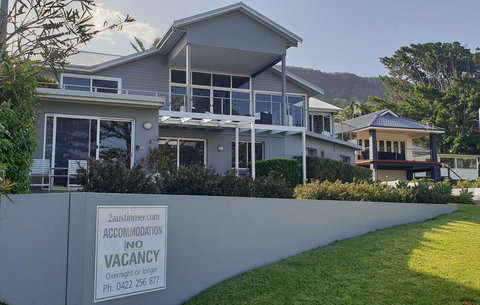 2 Austinmer Apartment - Accommodation Main Beach 1