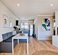 2 Bedroom Apt In Glenelg With Air-Con - Accommodation Main Beach